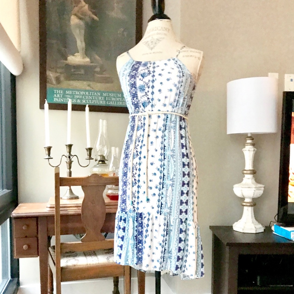 Xhilaration Girls Blue Pattern Dress Sz M 7/8